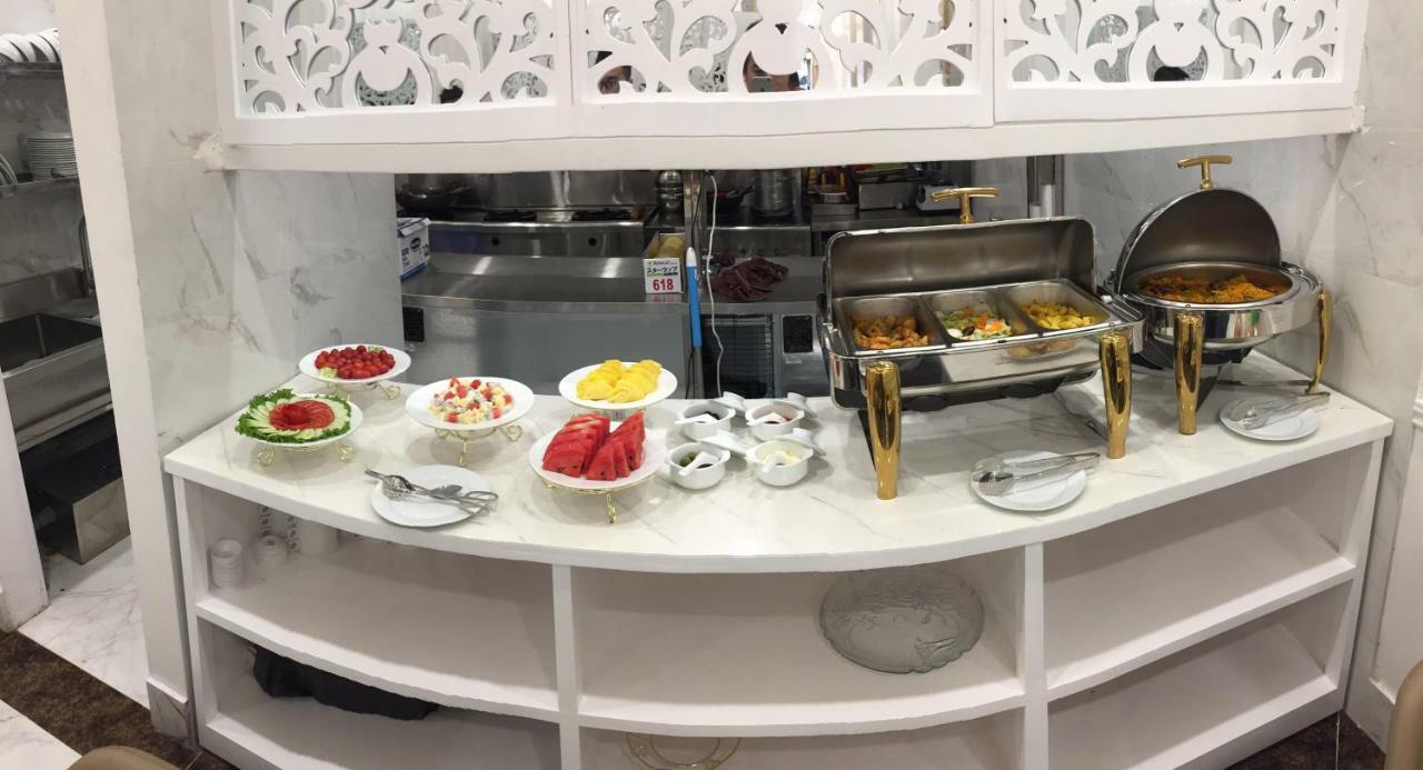 Cosmo Garden Hotel & Spa ハノイ市 エクステリア 写真