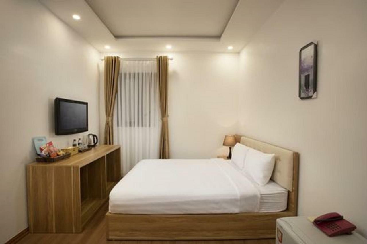 Cosmo Garden Hotel & Spa ハノイ市 エクステリア 写真